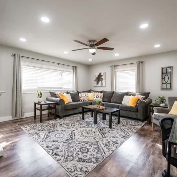 Historic Condo near Downtown! - Image 1