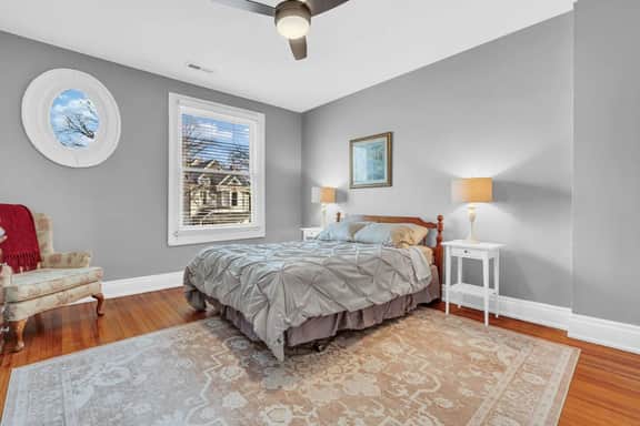 Old Northside 4 BR/2 BA w/ dedicated office/gym