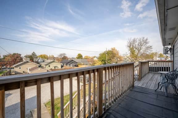 One Bedroom East Street-Close to Lucas Oil!